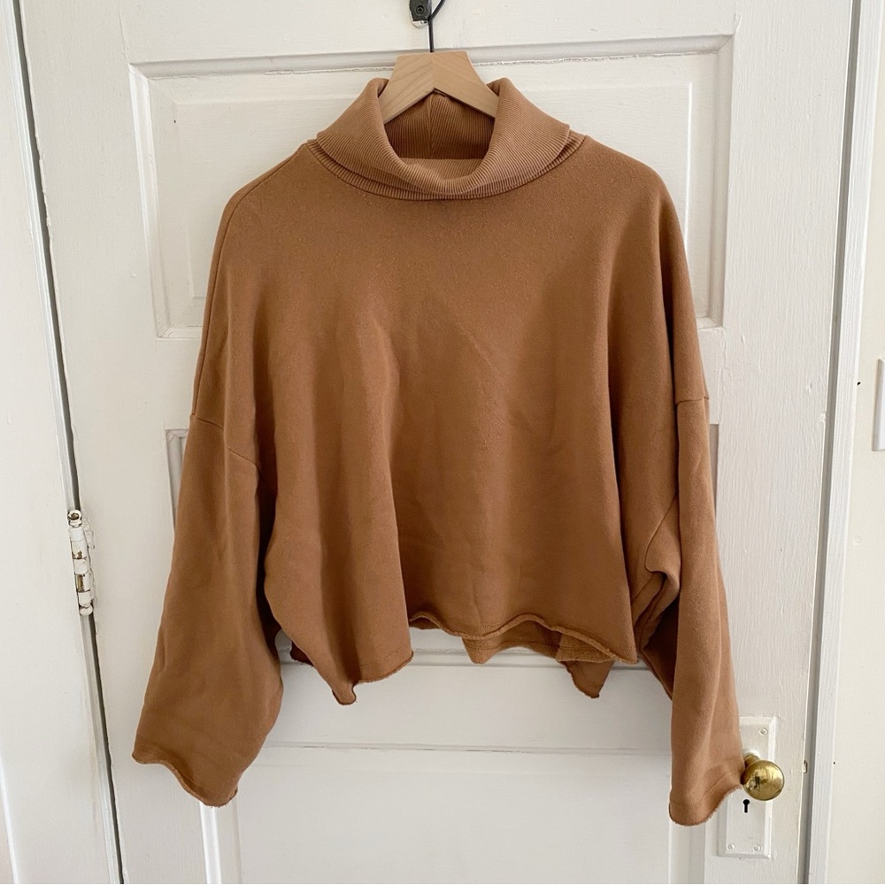 american eagle ahh-mazingly soft rust orange oversized crop turtleneck sweater l